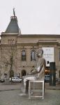 thumb_344px-bertolt_brecht_berliner_ensemble_december_2004