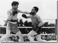 Boxing_Tournament_in_Aid_of_King_Georges_Fund_For_Sailors_at_the_Royal_Naval_Air_Station_Henstri.jpg