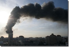 800px-UN_Compound_Burns_-_Flickr_-_Al_Jazeera_English_thumb.jpg